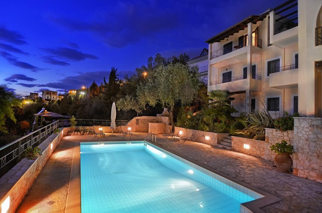 סיבוטה Niriides Luxury Apartments מראה חיצוני תמונה