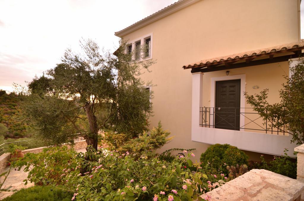 סיבוטה Niriides Luxury Apartments מראה חיצוני תמונה