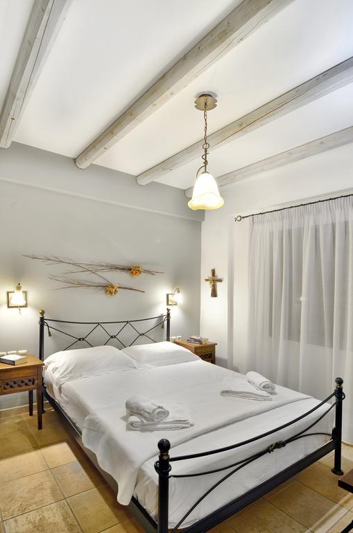 סיבוטה Niriides Luxury Apartments מראה חיצוני תמונה