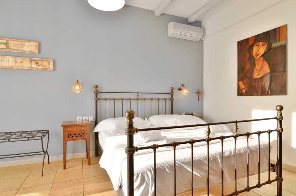 סיבוטה Niriides Luxury Apartments מראה חיצוני תמונה