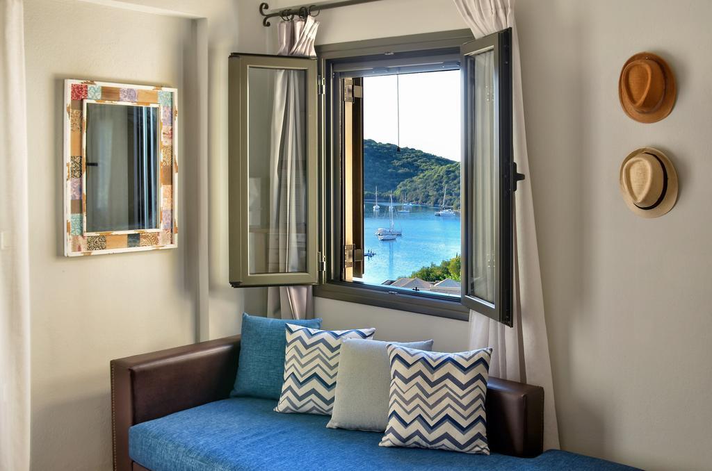 סיבוטה Niriides Luxury Apartments מראה חיצוני תמונה