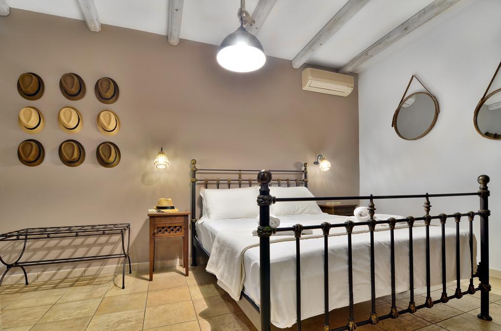סיבוטה Niriides Luxury Apartments חדר תמונה
