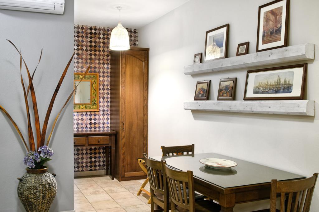 סיבוטה Niriides Luxury Apartments חדר תמונה